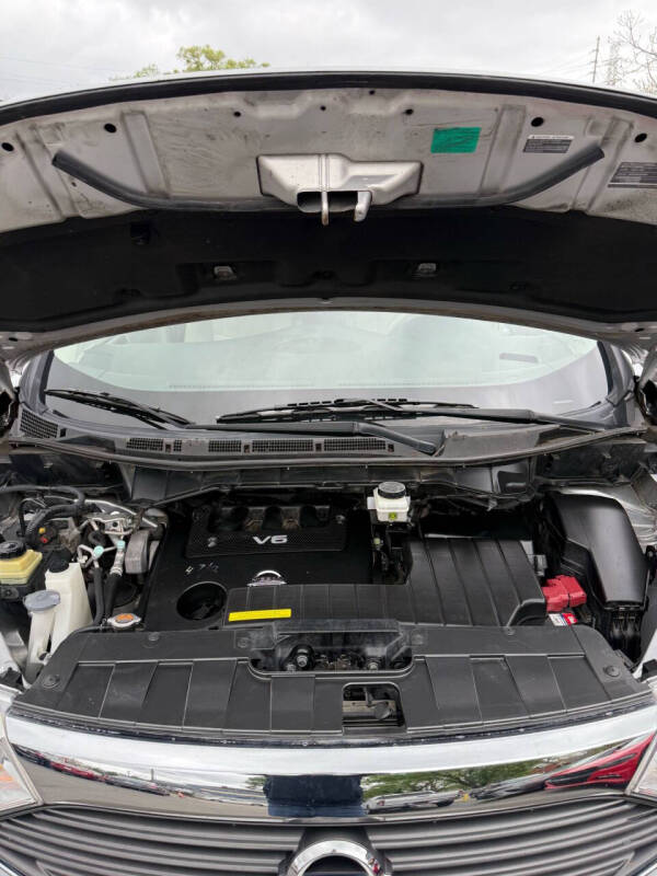 2017 Nissan Quest SV