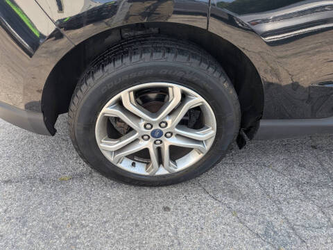 2017 Ford Edge Titanium