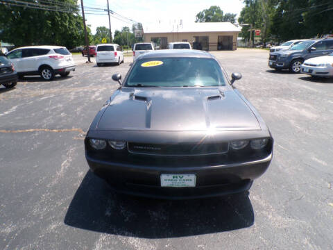 2014 Dodge Challenger SXT Plus