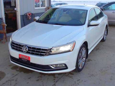 2016 Volkswagen Passat V6 SEL Premium