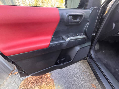 2018 Toyota Tacoma SR5 V6