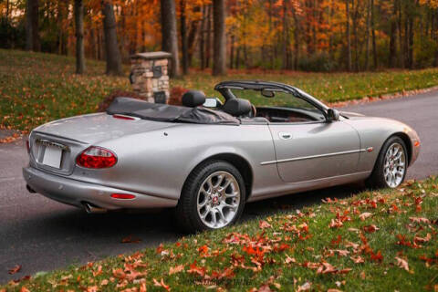 2001 Jaguar XKR
