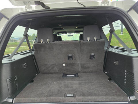 2017 Ford Expedition EL XLT