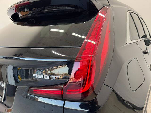 2022 Cadillac XT4 Premium Luxury