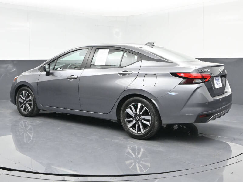 2021 Nissan Versa SV