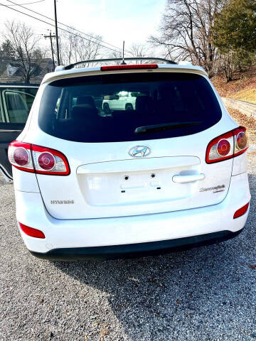 2011 Hyundai Santa Fe SE