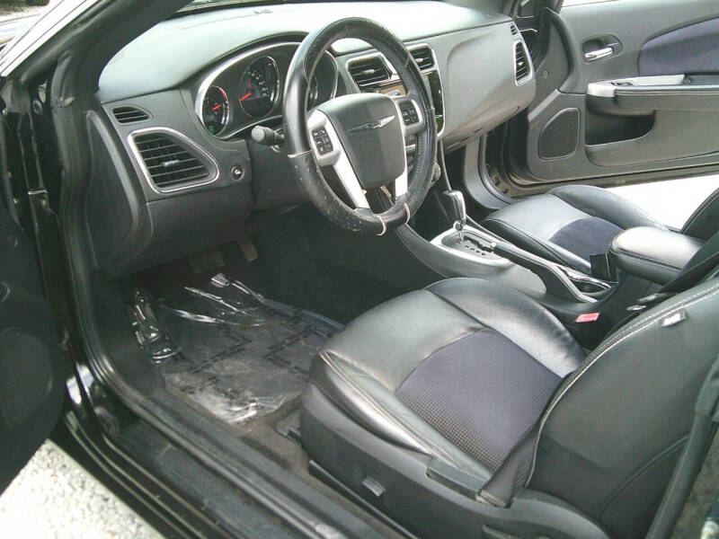 2012 Chrysler 200 S