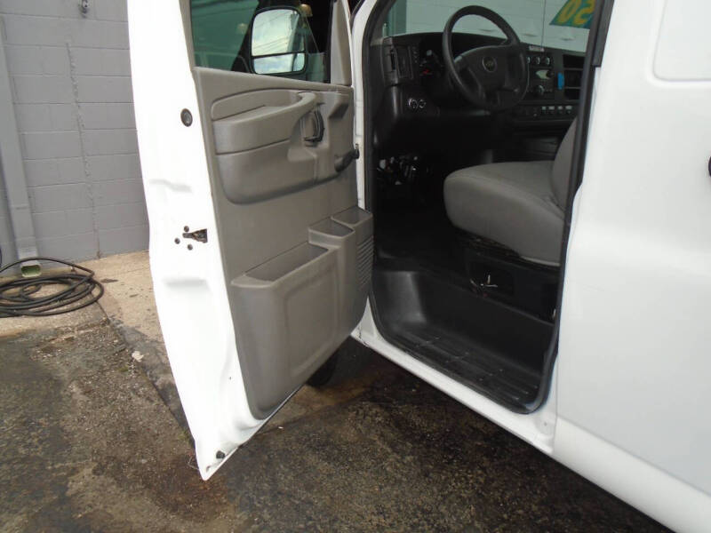 2013 Chevrolet Express 2500