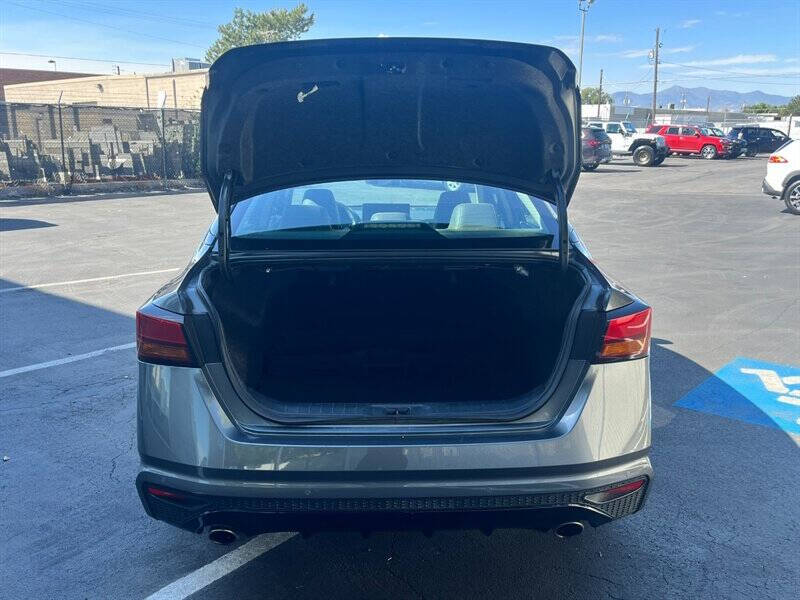 2024 Nissan Altima 2.5 SR