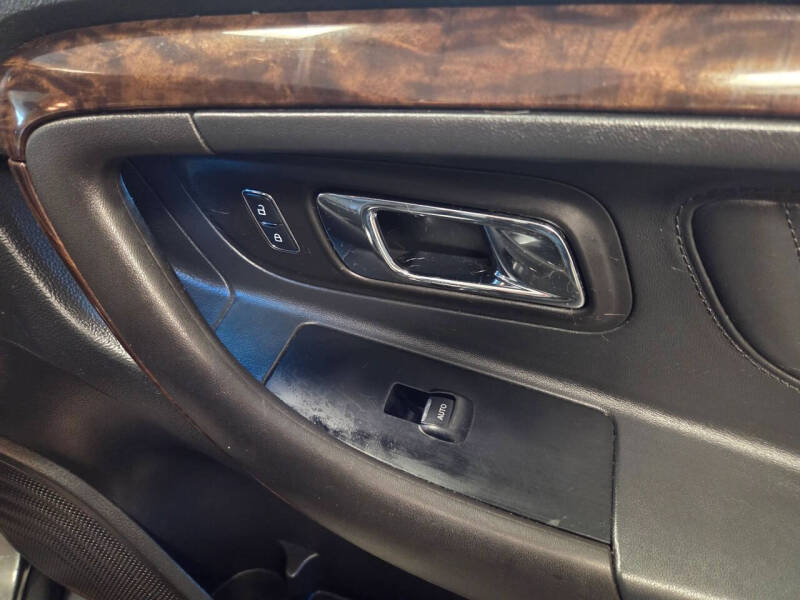 2016 Ford Taurus Limited