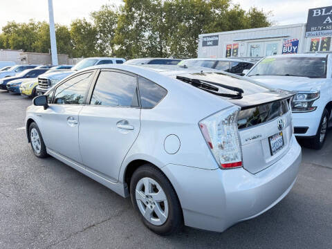 2010 Toyota Prius III