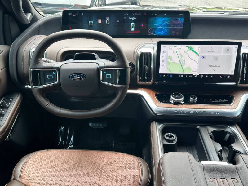 2026 Ford Expedition MAX King Ranch