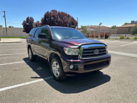 2015 Toyota Sequoia SR5