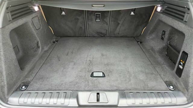 2024 Land Rover Range Rover Sport P360 SE