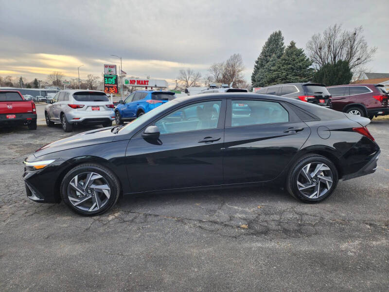 2025 Hyundai Elantra SEL Sport