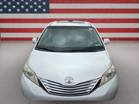 2011 Toyota Sienna Limited 7-Passenger