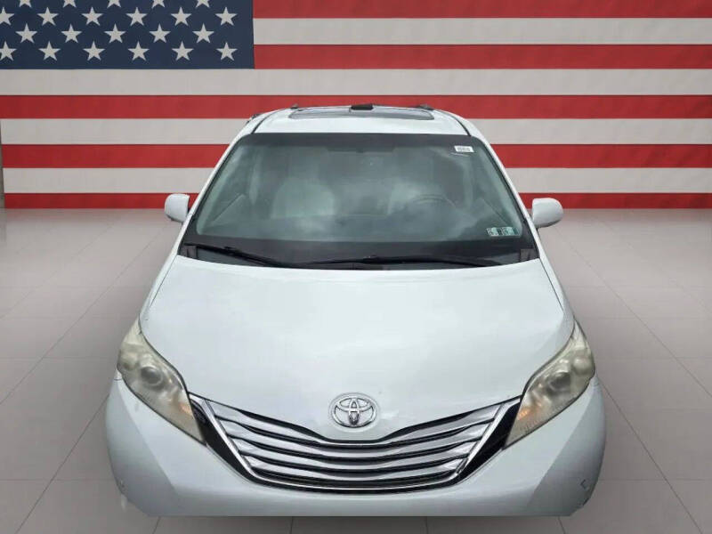 2011 Toyota Sienna Limited 7-Passenger