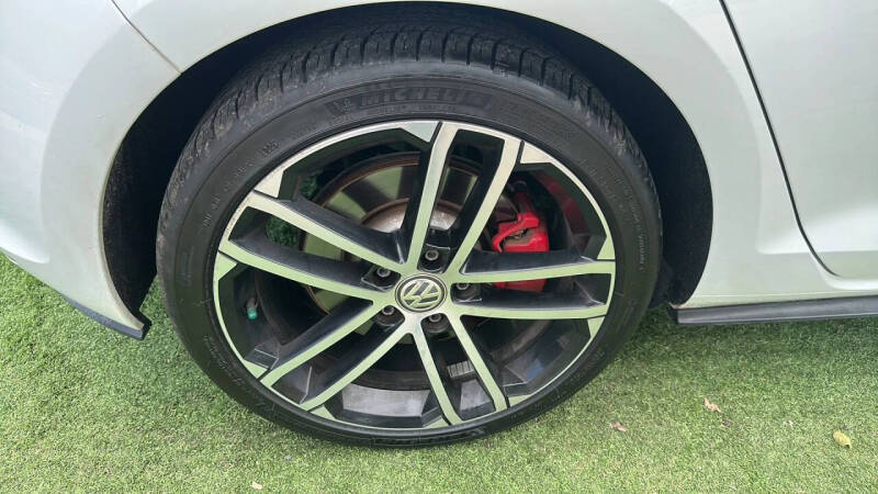 2017 Volkswagen Golf GTI