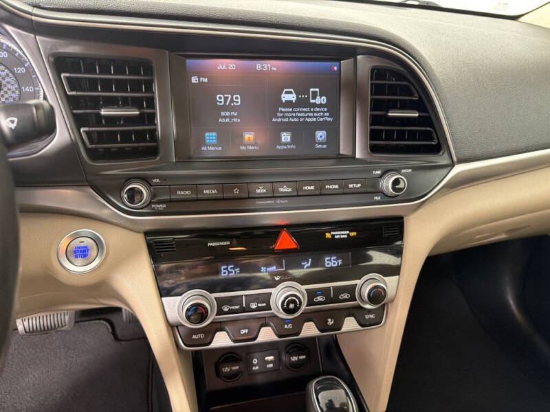 2020 Hyundai Elantra
