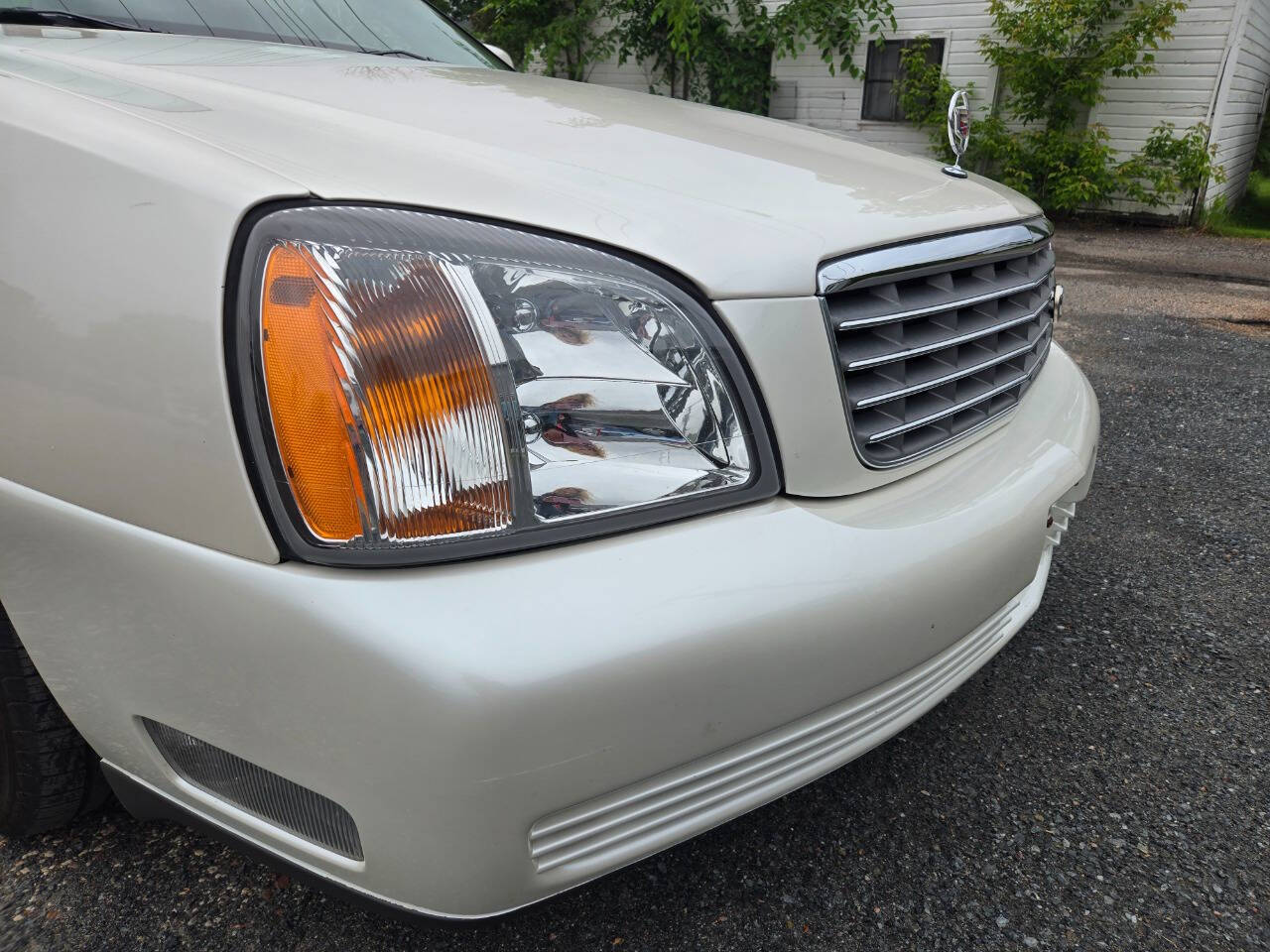 2002 Cadillac DeVille 18