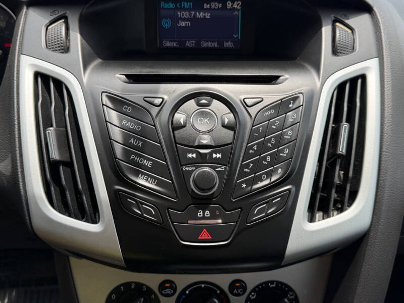 2013 Ford Focus SE