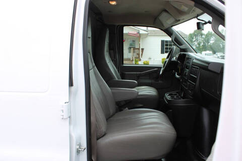 2024 Chevrolet Express 2500