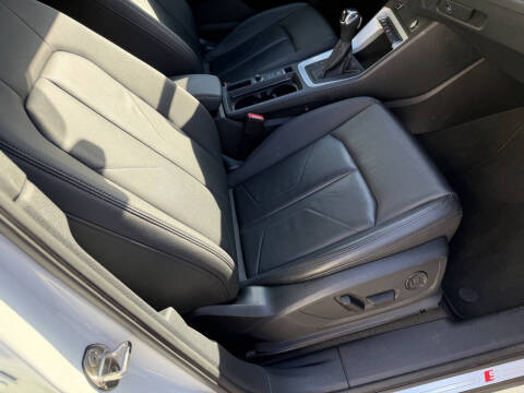 2023 Audi Q3 quattro S line Premium 45 TFSI