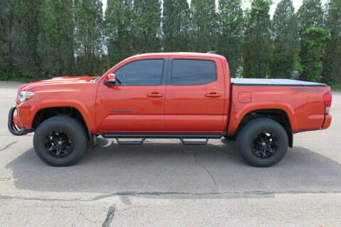 2016 Toyota Tacoma for sale at Buxton Motorsports Inc. in Evansville IN