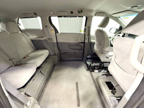 2014 Toyota Sienna