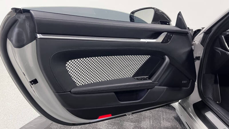 2024 Porsche 911 Turbo S