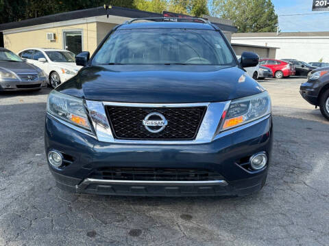 2015 Nissan Pathfinder S