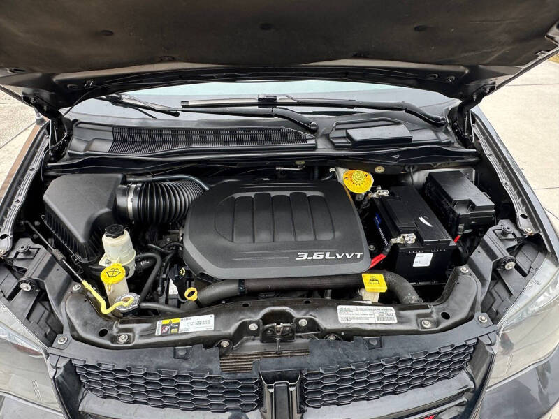 2017 Dodge Grand Caravan SE Plus