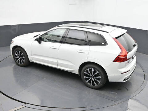 2025 Volvo XC60 B5 Plus Dark Theme