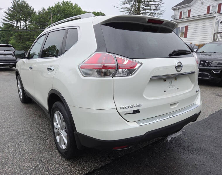 2016 Nissan Rogue SV