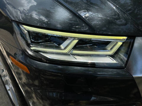 2019 Audi Q5 quattro Premium Plus 45 TFSI