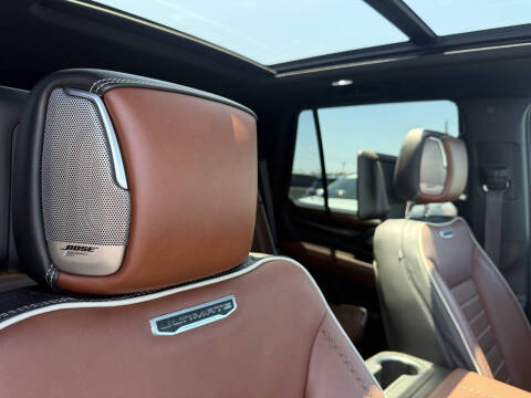 2023 GMC Yukon Denali Ultimate