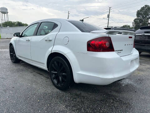 2013 Dodge Avenger SE V6