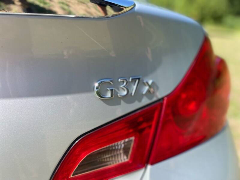 2012 Infiniti G37 Sedan x