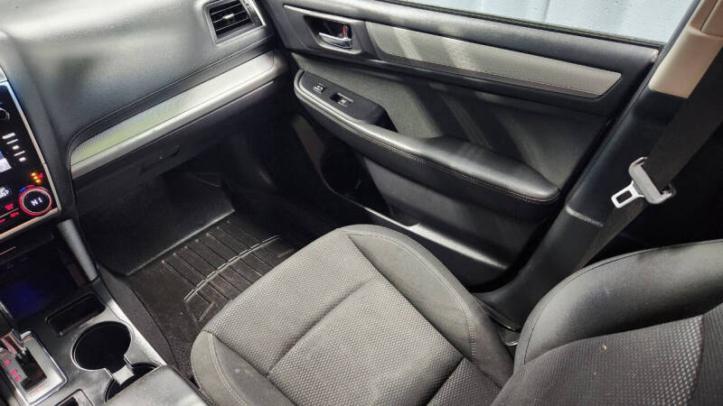 2018 Subaru Outback 2.5i Premium