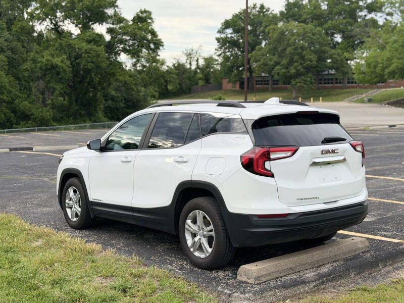 2022 GMC Terrain SLE