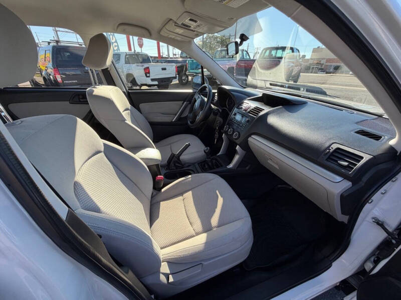 2014 Subaru Forester 2.5i