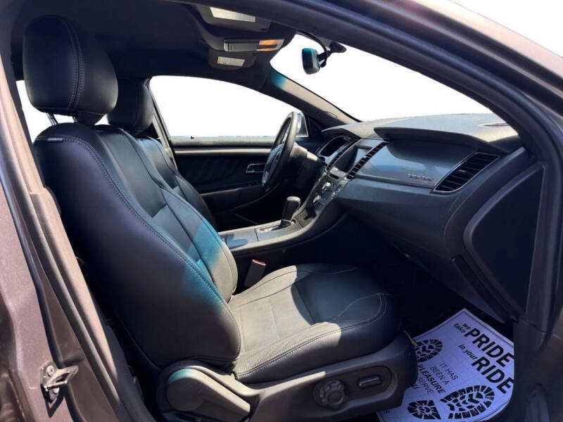 2013 Ford Taurus SEL