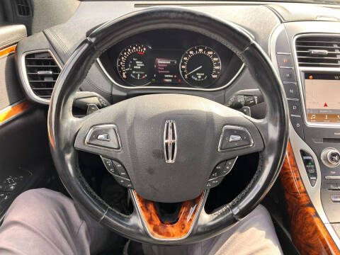 2017 Lincoln MKX Reserve