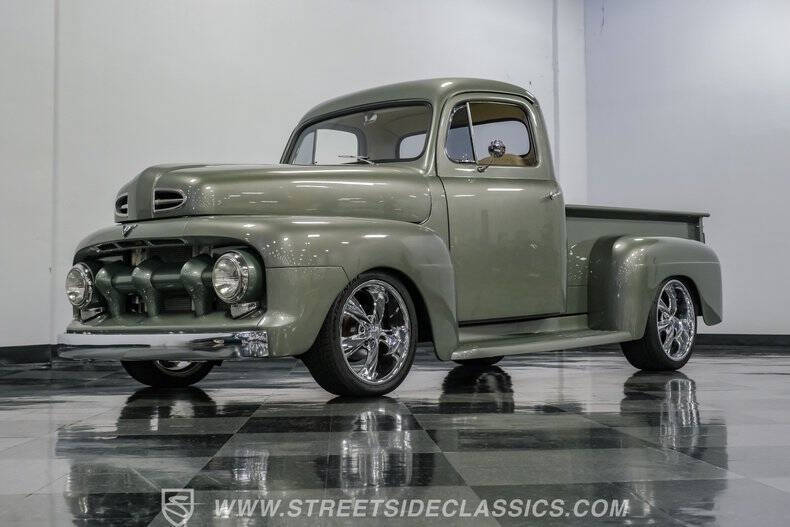 1951 Ford F-100