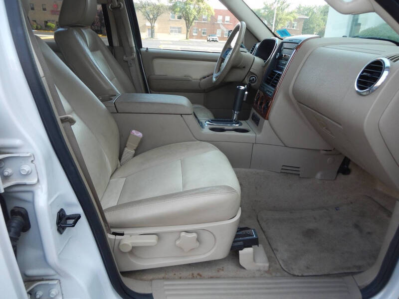 2009 Ford Explorer Eddie Bauer