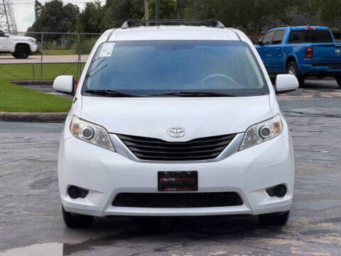 2014 Toyota Sienna