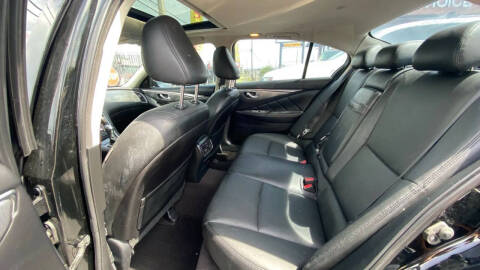 2017 Infiniti Q50 3.0T Signature Edition