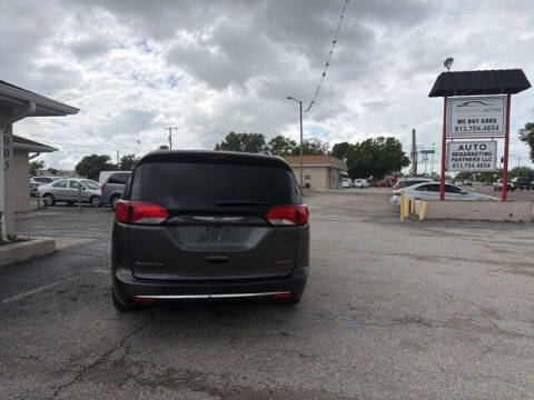 2020 Chrysler Pacifica Limited