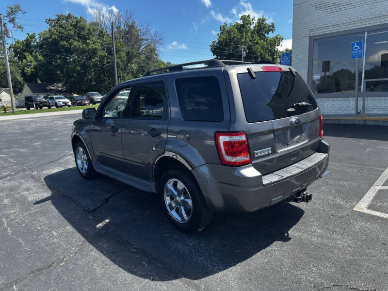 2011 Ford Escape XLT