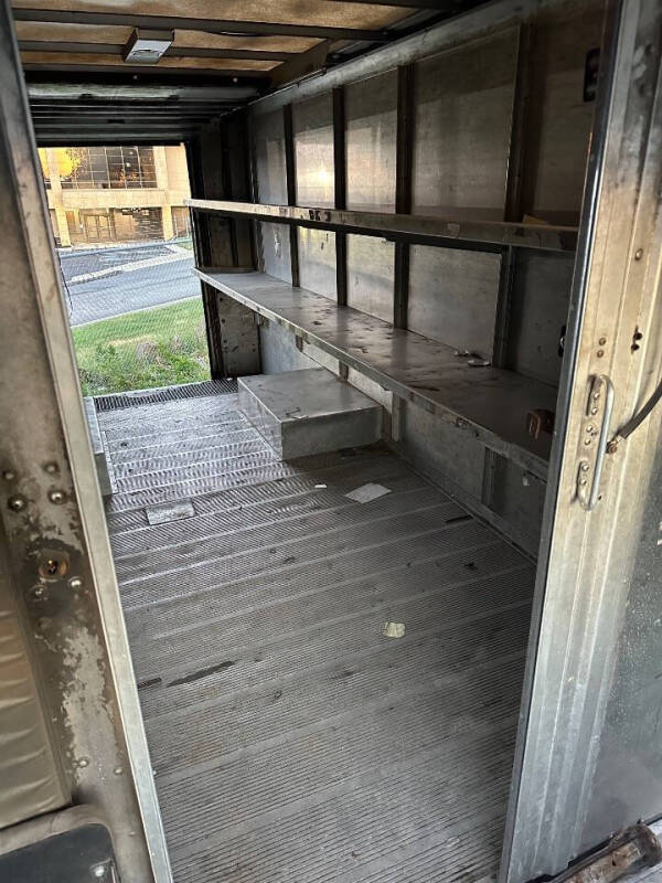 2009 Freightliner MT55 Chassis